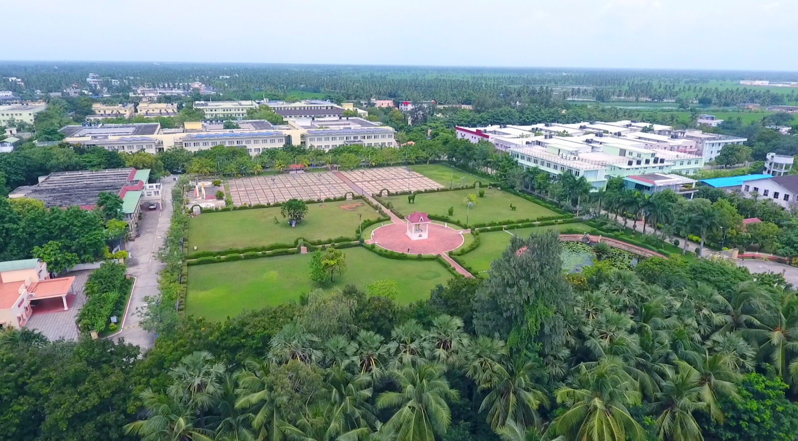 Hyderabad To Bhimavaram Tempo Traveller